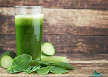 Knolselderij-spinazie smoothie